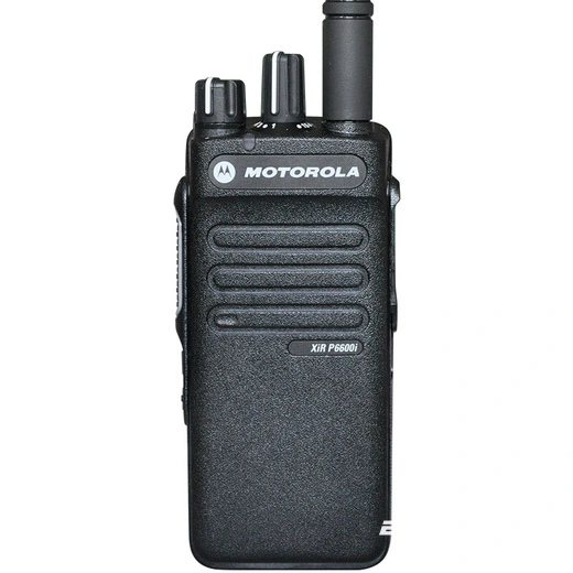 Motorola XIR P6600i Walkie Talkie