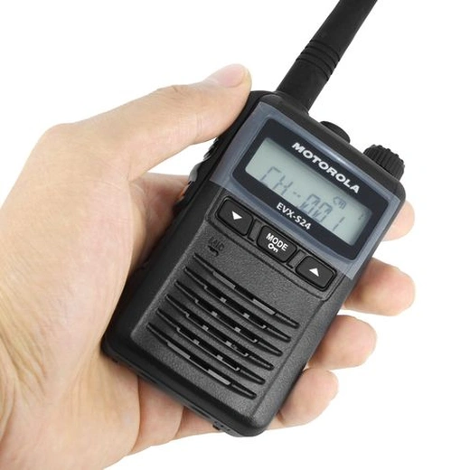 Motorola EVX-S24 Walkie Talkie - Image 4